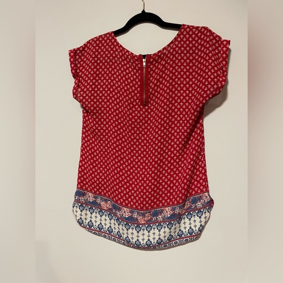 Red printed blouse - Picture 2 of 2
